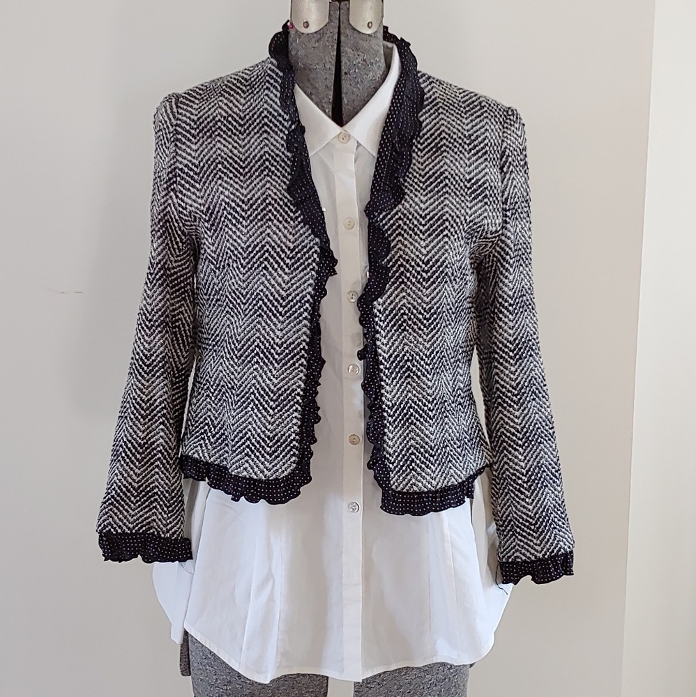 Escada tweed wool jacket ruffle silk trimmed sz 4